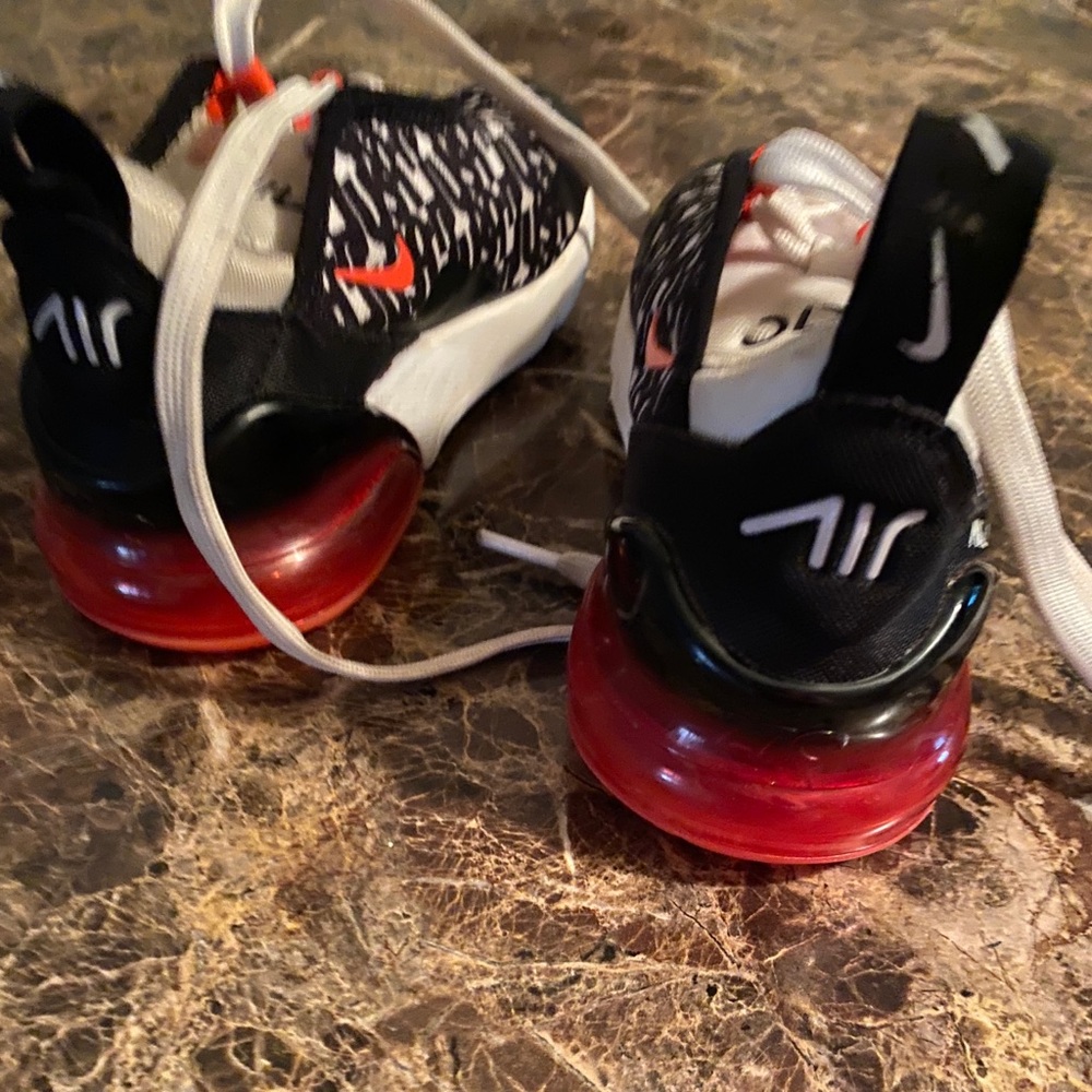 Little kids Nike Air Max
